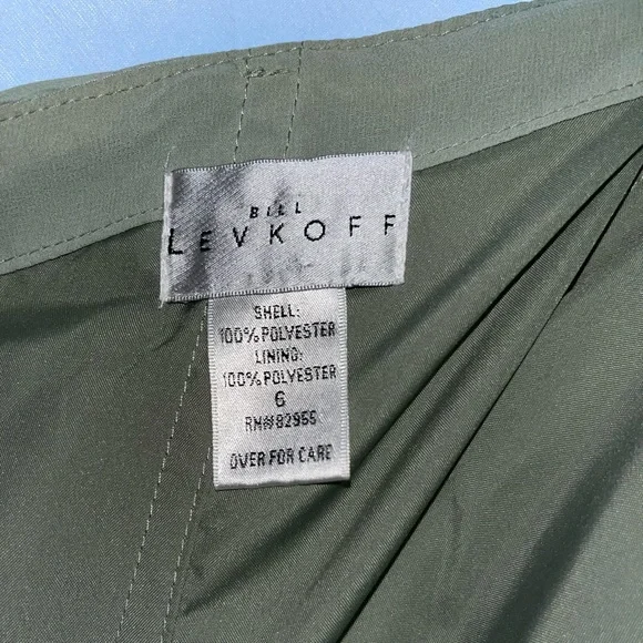 One shoulder ruched bridesmaid dress - Picture 2 of 3